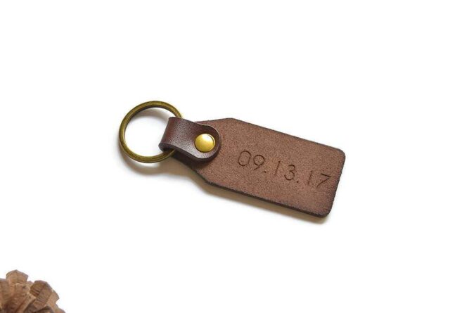 Leather key tag TA 035 – TAleatherworks Handmade Leather